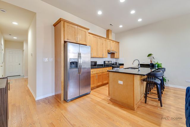 3511 S Halsted Street, Chicago, IL 60609