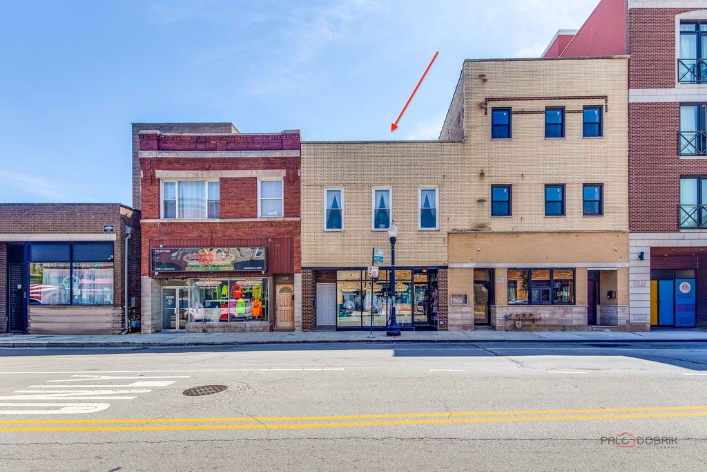 3511 S Halsted Street, Chicago, IL 60609