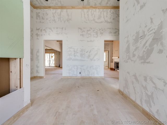 10775 S Sheridan Road, Tulsa, OK 74133