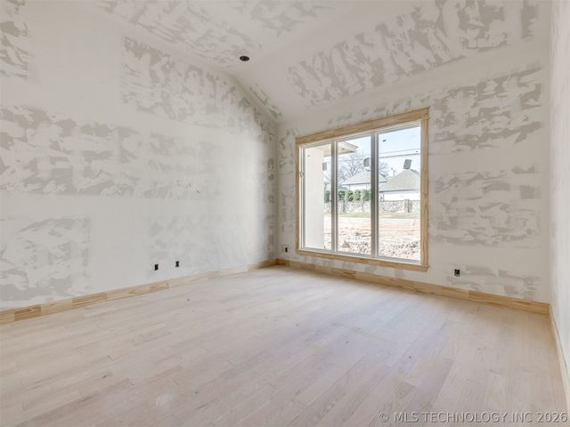 10775 S Sheridan Road, Tulsa, OK 74133