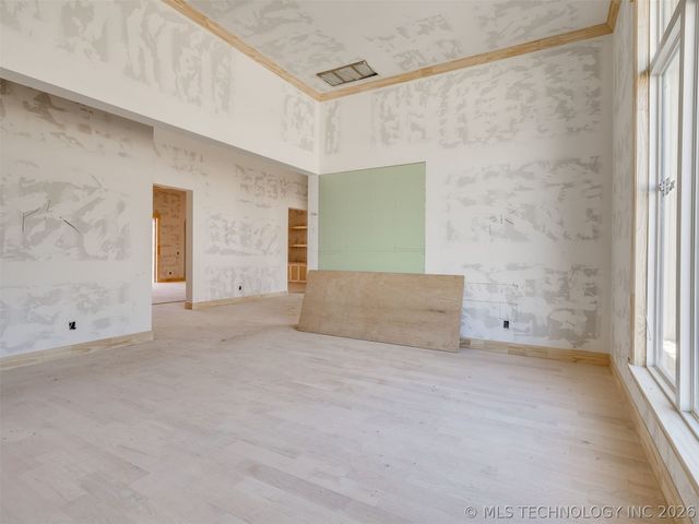 10775 S Sheridan Road, Tulsa, OK 74133