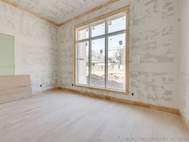 10775 S Sheridan Road, Tulsa, OK 74133