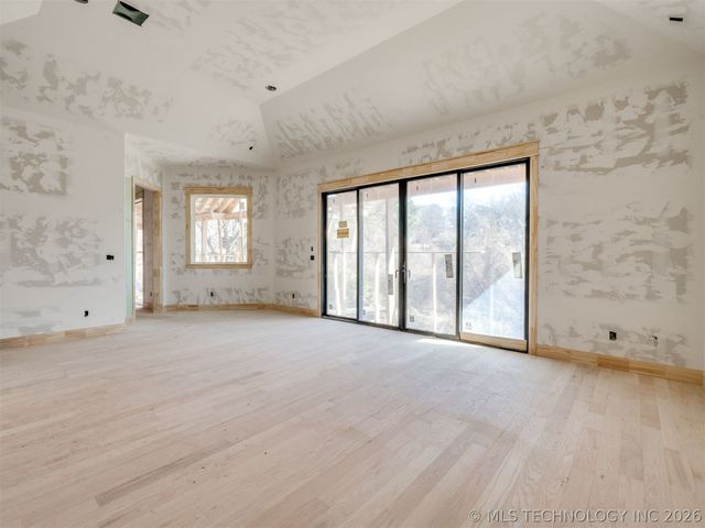 10775 S Sheridan Road, Tulsa, OK 74133