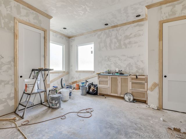 10775 S Sheridan Road, Tulsa, OK 74133