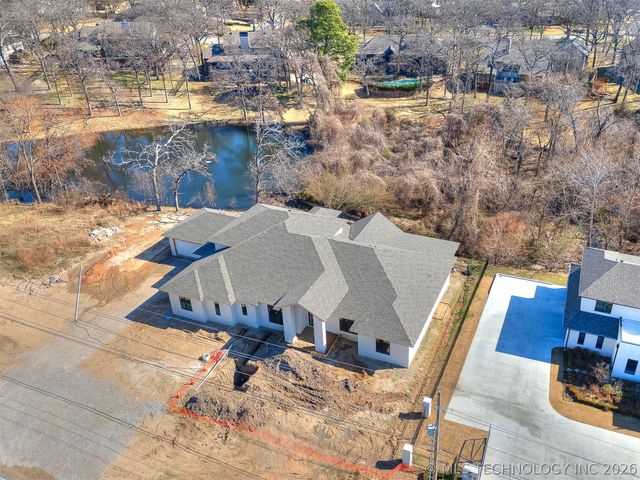 10775 S Sheridan Road, Tulsa, OK 74133