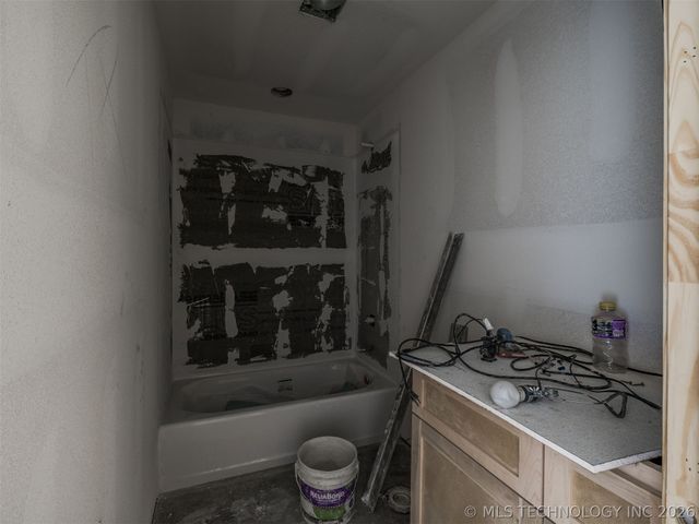 10775 S Sheridan Road, Tulsa, OK 74133