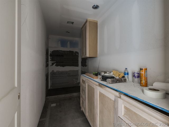 10775 S Sheridan Road, Tulsa, OK 74133