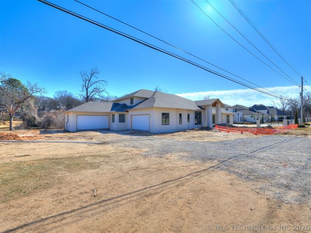10775 S Sheridan Road, Tulsa, OK 74133