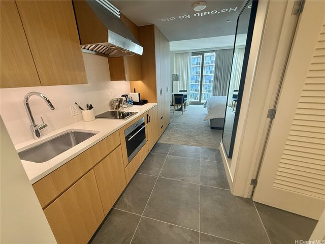 1390 Kapiolani Boulevard 3306, Honolulu, HI 96814