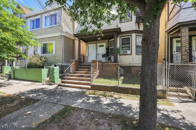 617 Court St, Elizabeth City, NJ 07206