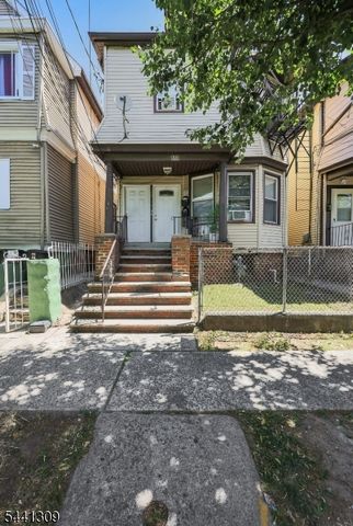 617 Court St, Elizabeth City, NJ 07206