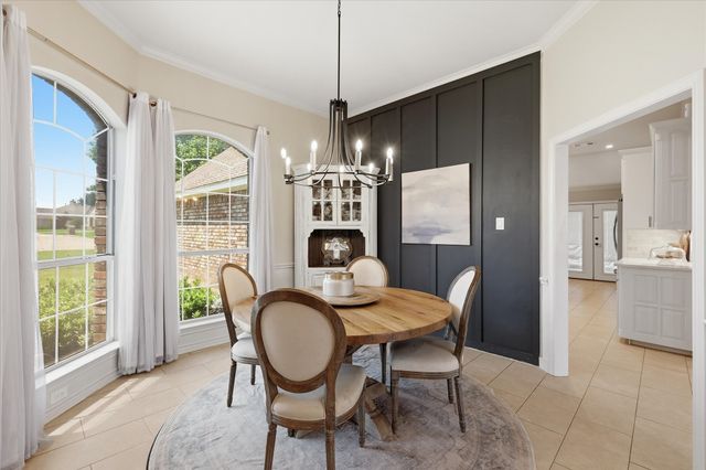 121 Honeysuckle Drive, Justin, TX 76247