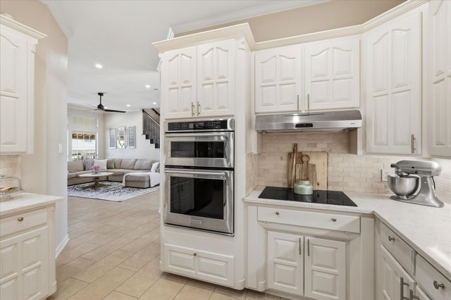 121 Honeysuckle Drive, Justin, TX 76247