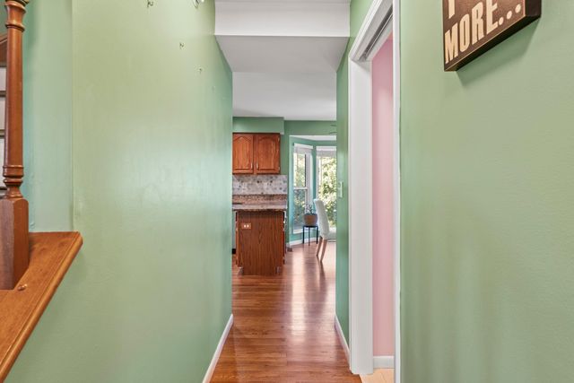 3295 Kingsburg Court, Erlanger, KY 41018