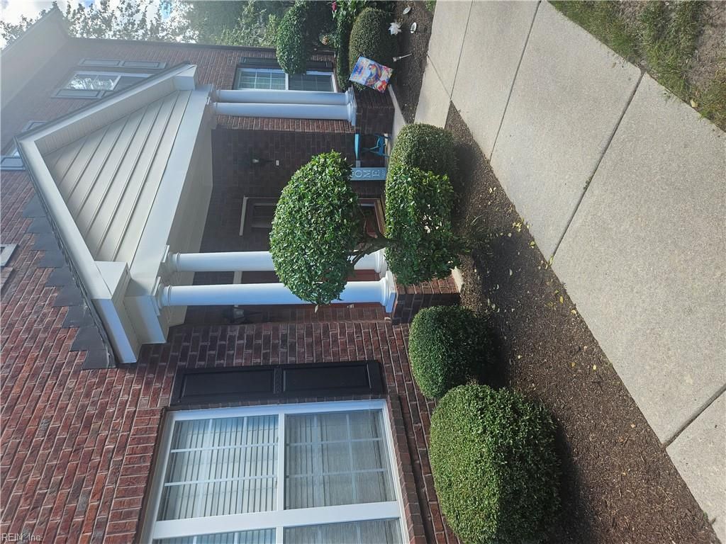 5939 Ludington DR, Virginia Beach, VA 23464