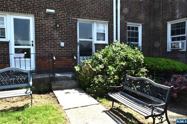 5-65 Elmwood Terrace 35, Elmwood Park, NJ 07407