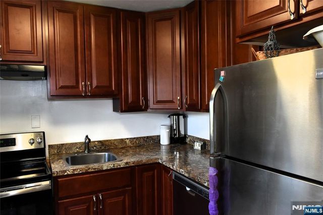 5-65 Elmwood Terrace 35, Elmwood Park, NJ 07407