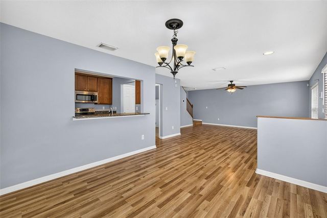 37602 AARALYN RD, Zephyrhills, FL 33542