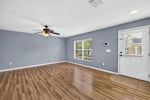 37602 AARALYN RD, Zephyrhills, FL 33542
