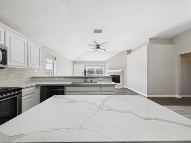 7248 Retriever Lane, Fort Worth, TX 76120