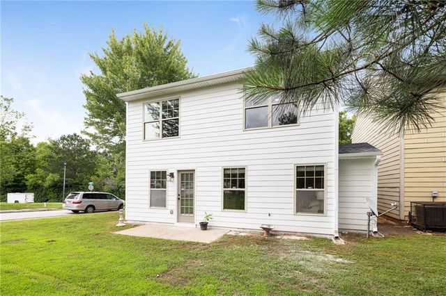3063 Broadleaf Trail, Fairburn, GA 30213