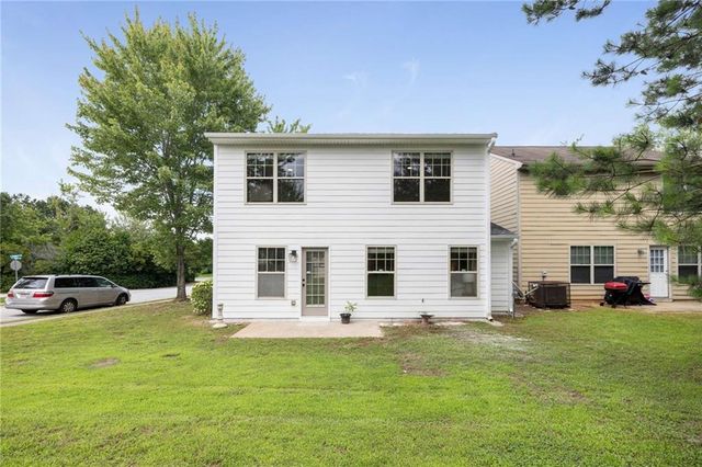 3063 Broadleaf Trail, Fairburn, GA 30213