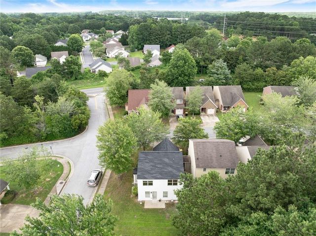 3063 Broadleaf Trail, Fairburn, GA 30213