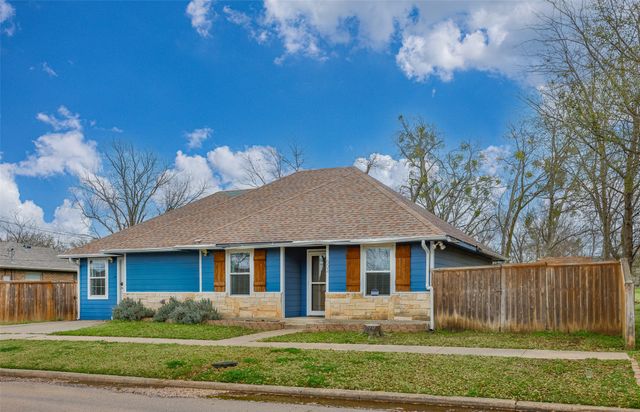 602 N Jordan Street, Whitesboro, TX 76273