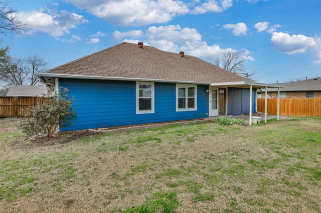 602 N Jordan Street, Whitesboro, TX 76273
