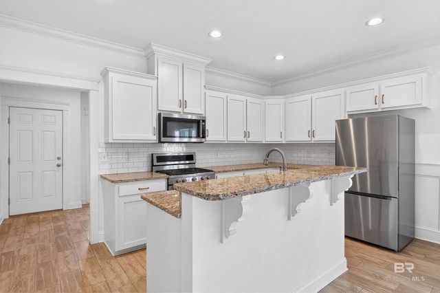 7824 Hemlock Street, Daphne, AL 36527