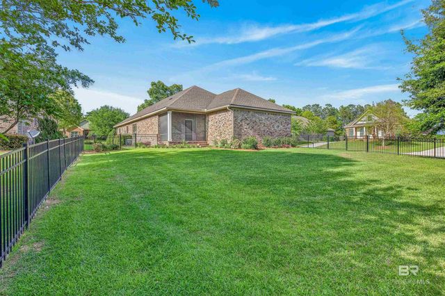 7824 Hemlock Street, Daphne, AL 36527