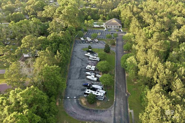 7824 Hemlock Street, Daphne, AL 36527