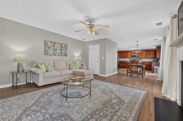 129 Hidden Lake Circle, Canton, GA 30114