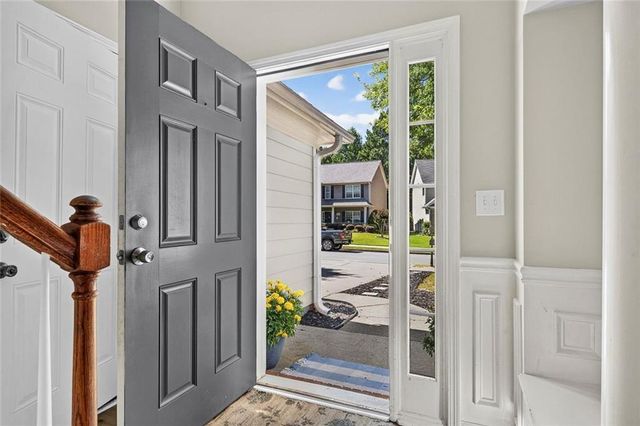 129 Hidden Lake Circle, Canton, GA 30114