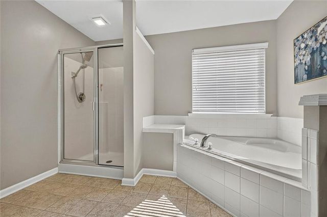 129 Hidden Lake Circle, Canton, GA 30114