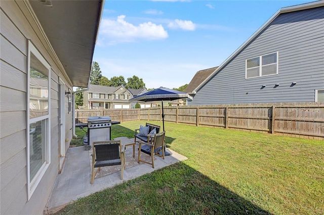 129 Hidden Lake Circle, Canton, GA 30114
