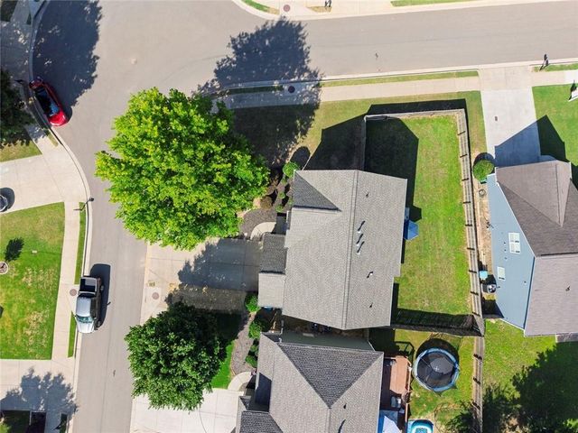 129 Hidden Lake Circle, Canton, GA 30114
