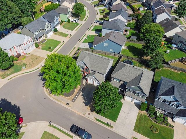 129 Hidden Lake Circle, Canton, GA 30114