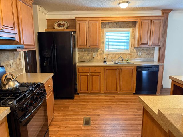 911 Old Magnolia Dr., Conway, SC 29526