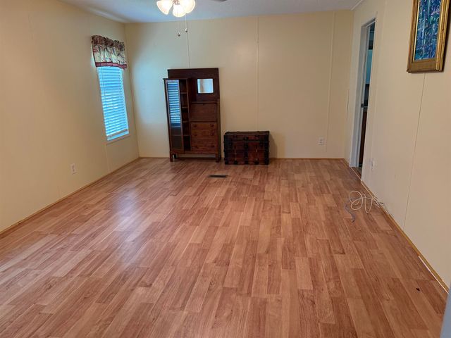 911 Old Magnolia Dr., Conway, SC 29526