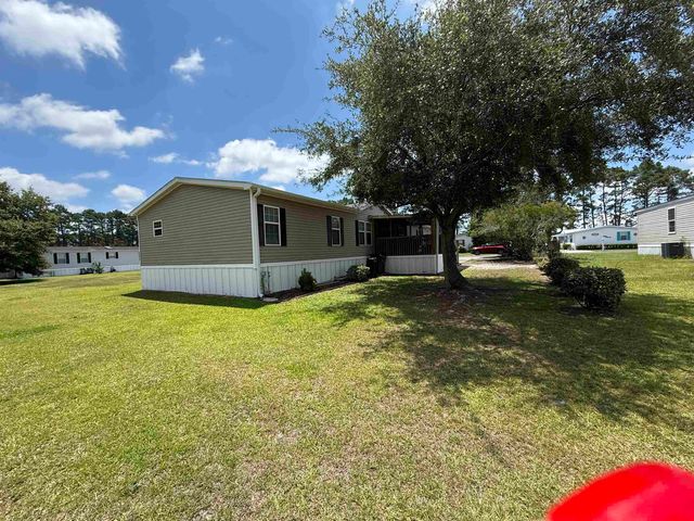 911 Old Magnolia Dr., Conway, SC 29526
