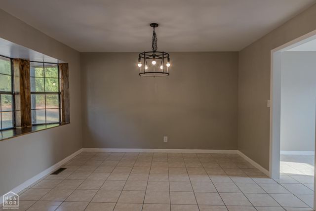 601 N Center Hill Road, Paragould, AR 72450