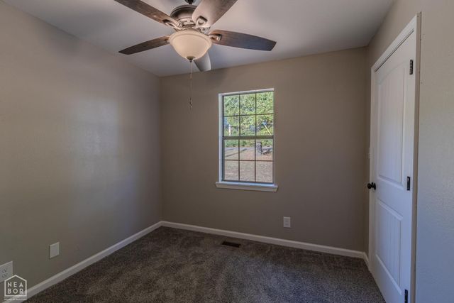 601 N Center Hill Road, Paragould, AR 72450