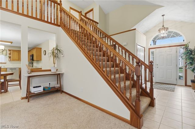 9433 Scottsdale Drive, Broadview Heights, OH 44147