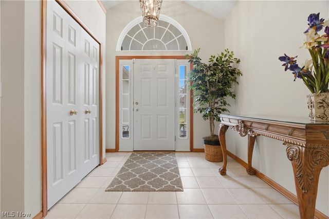 9433 Scottsdale Drive, Broadview Heights, OH 44147