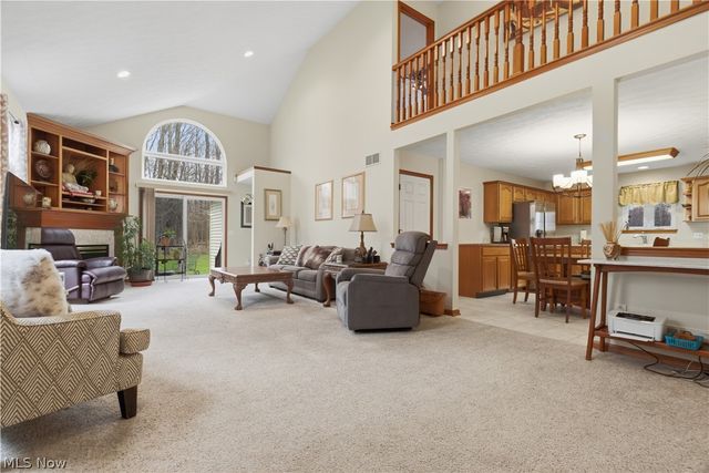 9433 Scottsdale Drive, Broadview Heights, OH 44147