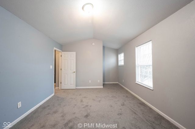 3220 River Villa Way, Indianapolis, IN 46208
