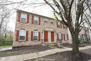 3220 River Villa Way, Indianapolis, IN 46208