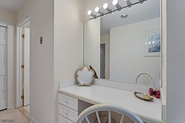 616 S Orange Ave, 7H 7H, Maplewood Twp., NJ 07040