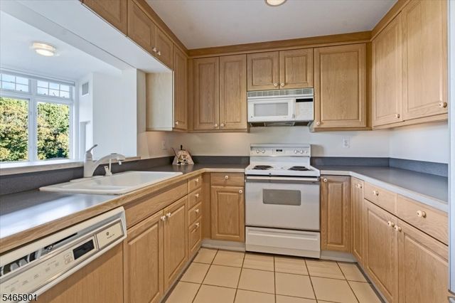 616 S Orange Ave, 7H 7H, Maplewood Twp., NJ 07040